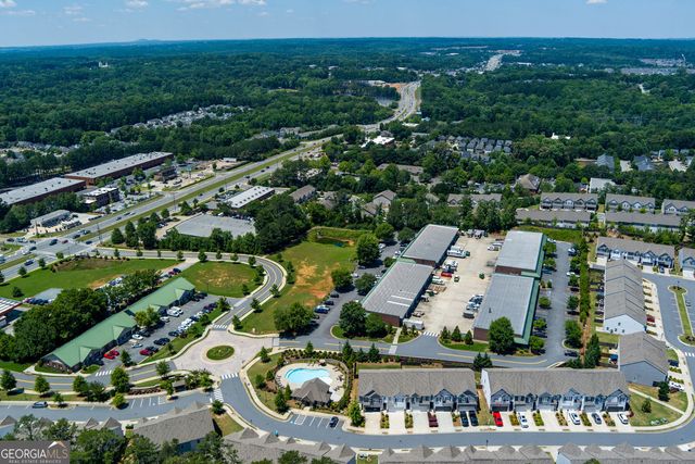 723 Woodstock Grove Drive, Woodstock, GA 30188