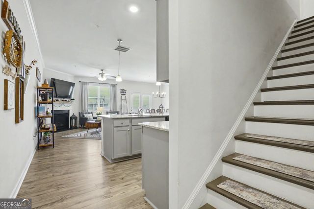 723 Woodstock Grove Drive, Woodstock, GA 30188
