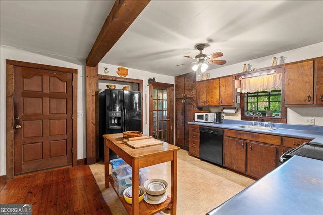 251 Old Stagecoach Road, Carrollton, GA 30116