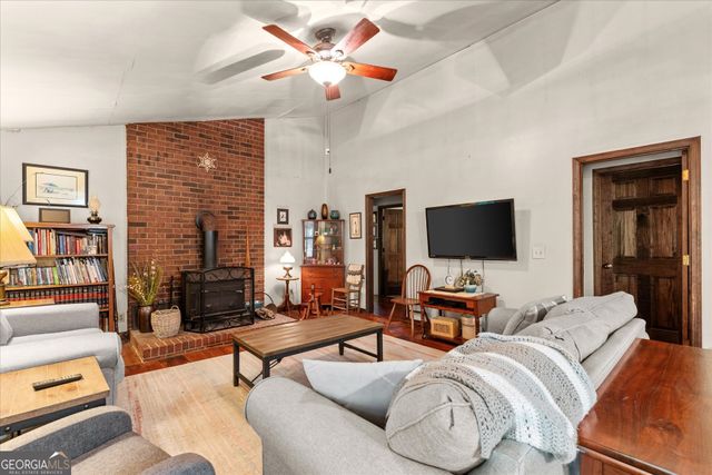 251 Old Stagecoach Road, Carrollton, GA 30116