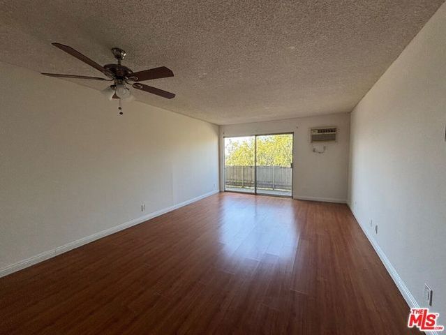 124 N Oxford Avenue, Los Angeles, CA 90004