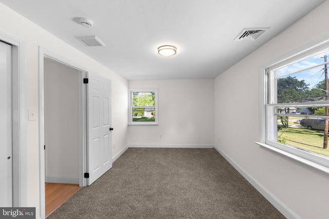 41 STONETOWN RD, Birdsboro, PA 19508