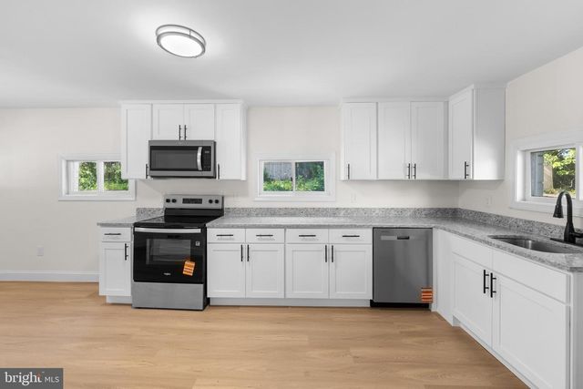 41 STONETOWN RD, Birdsboro, PA 19508