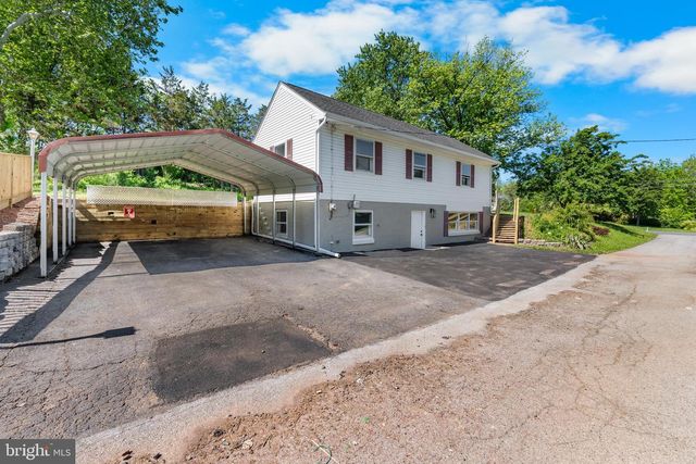 41 STONETOWN RD, Birdsboro, PA 19508