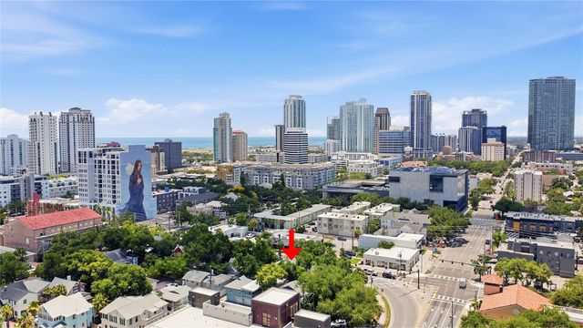 335 5TH AVENUE N, St Petersburg, FL 33701
