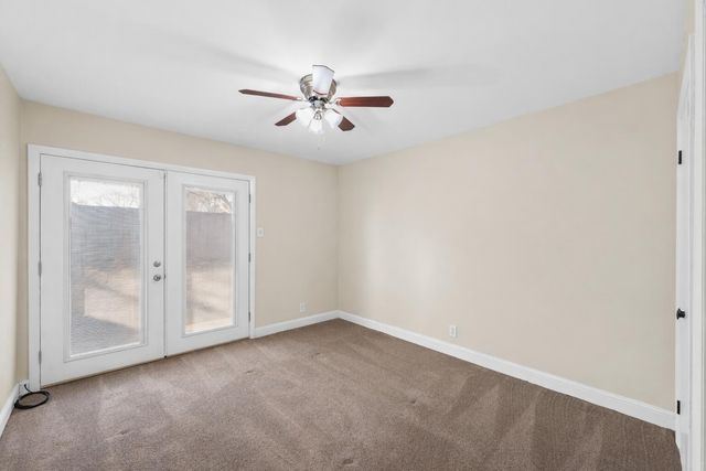 750 Shaker Drive 501, Lexington, KY 40504