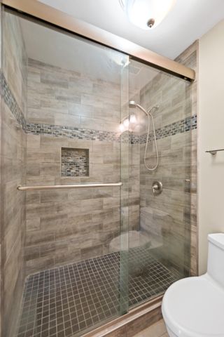 750 Shaker Drive 501, Lexington, KY 40504