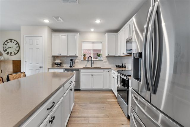 1237 Trace Drive, Aubrey, TX 76227