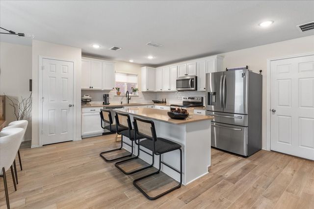 1237 Trace Drive, Aubrey, TX 76227