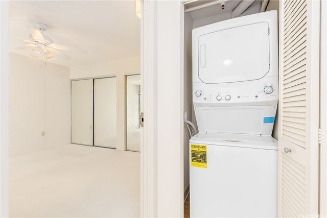 3009 Ala Makahala Place 504, Honolulu, HI 96818