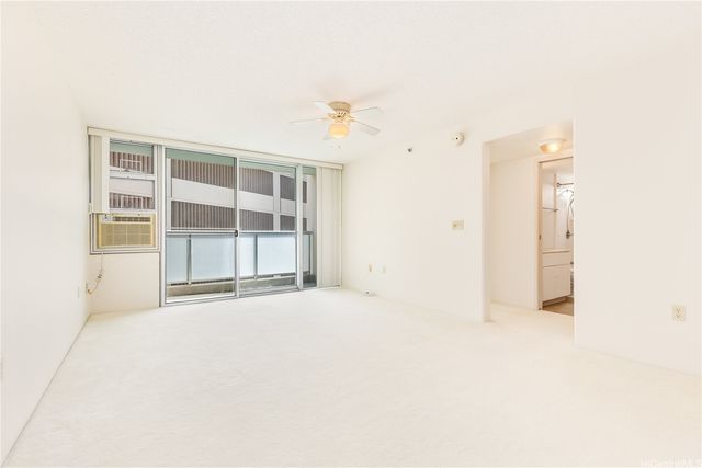3009 Ala Makahala Place 504, Honolulu, HI 96818