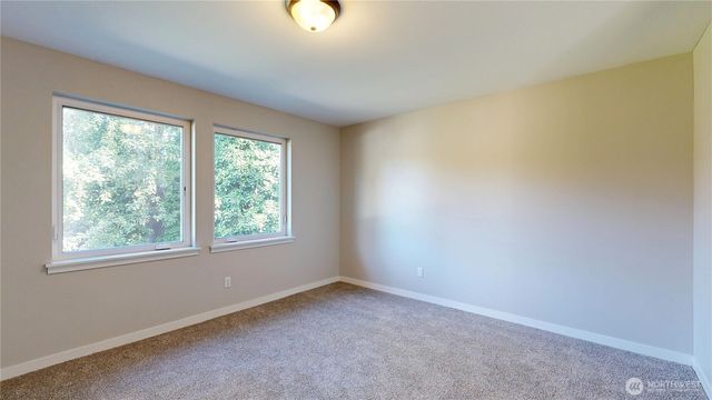 8836 E B Street, Tacoma, WA 98445