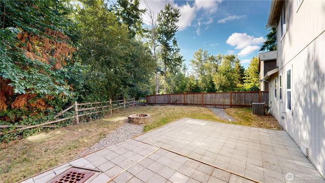 8836 E B Street, Tacoma, WA 98445