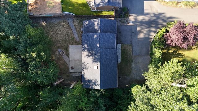 8836 E B Street, Tacoma, WA 98445