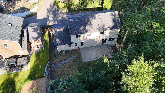 8836 E B Street, Tacoma, WA 98445