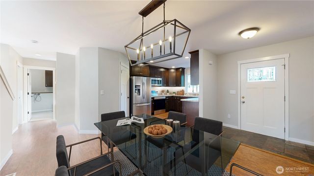 8836 E B Street, Tacoma, WA 98445
