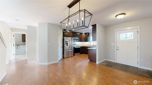 8836 E B Street, Tacoma, WA 98445