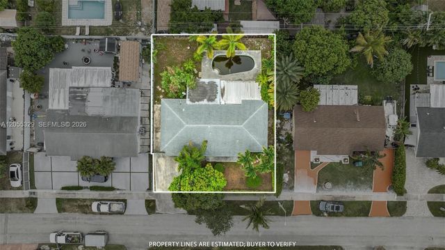 9921 SW 165th Ter, Miami, FL 33157
