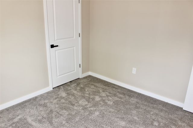 1615 56th Street, Des Moines, IA 50310