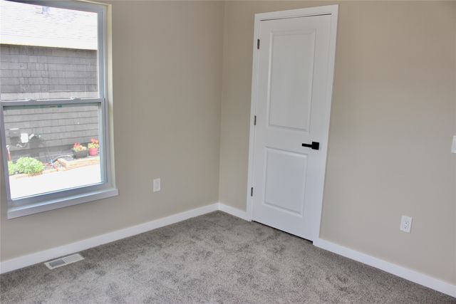 1615 56th Street, Des Moines, IA 50310