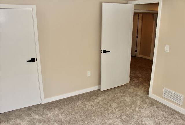 1615 56th Street, Des Moines, IA 50310