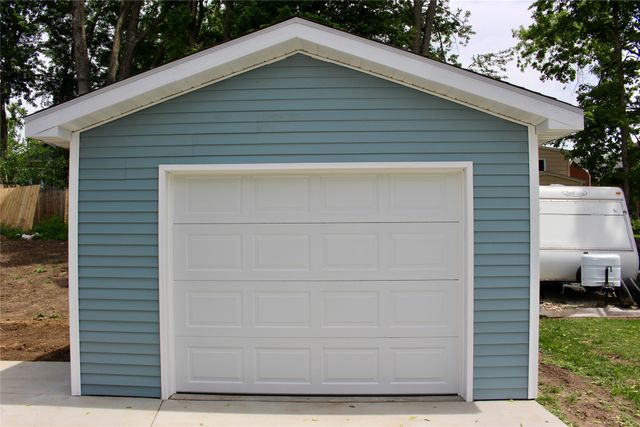 1615 56th Street, Des Moines, IA 50310