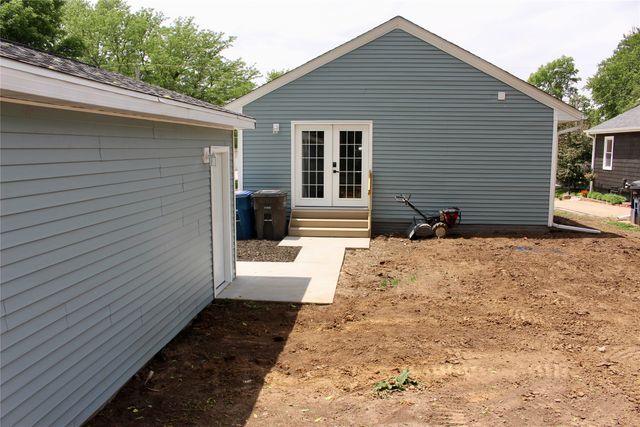 1615 56th Street, Des Moines, IA 50310