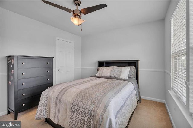 256 STAGGERBUSH RD, Williamstown, NJ 08094