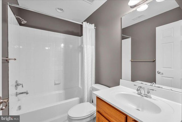 256 STAGGERBUSH RD, Williamstown, NJ 08094