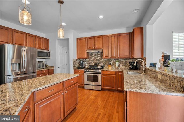 256 STAGGERBUSH RD, Williamstown, NJ 08094