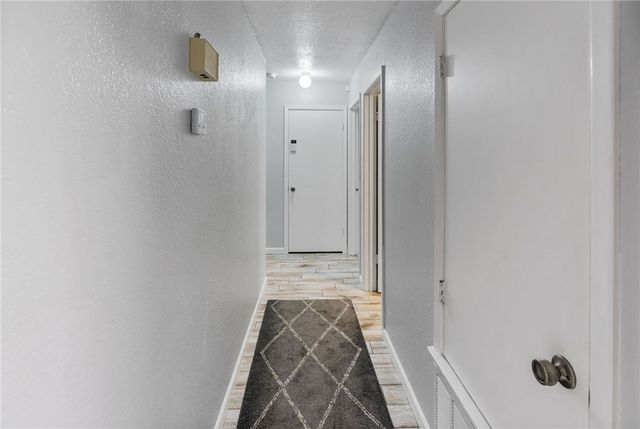 756 Alhambra Dr, Corpus Christi, TX 78418