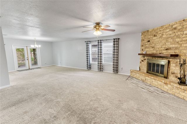 756 Alhambra Dr, Corpus Christi, TX 78418