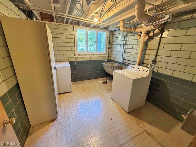 5022 Lawndale Street NW, Canton, OH 44708