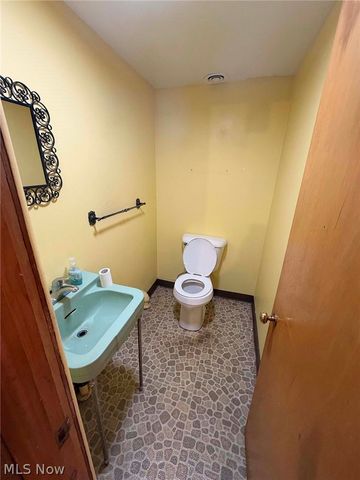 5022 Lawndale Street NW, Canton, OH 44708
