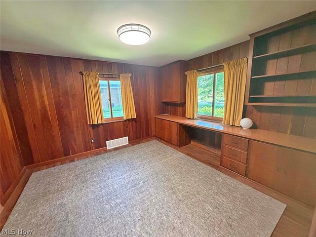 5022 Lawndale Street NW, Canton, OH 44708