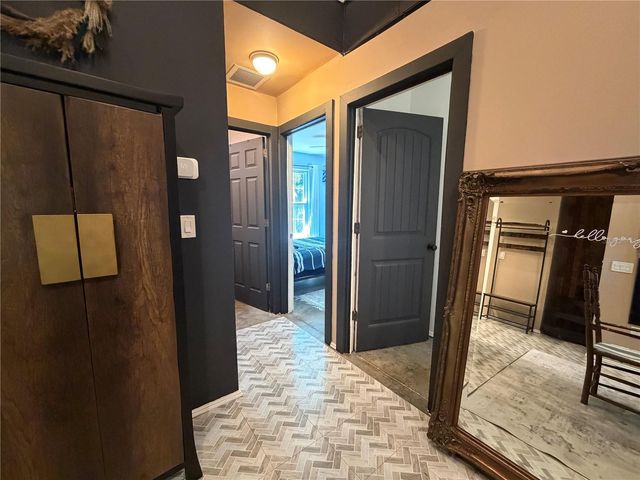 2516 3RD AVENUE S, St Petersburg, FL 33712