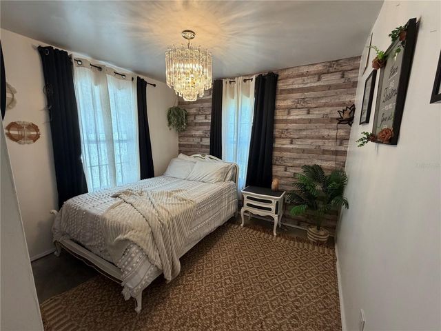 2516 3RD AVENUE S, St Petersburg, FL 33712