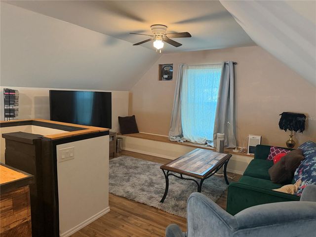 2516 3RD AVENUE S, St Petersburg, FL 33712