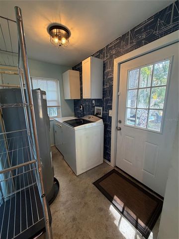 2516 3RD AVENUE S, St Petersburg, FL 33712