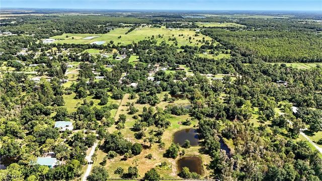 6821 Rich RD, North Fort Myers, FL 33917