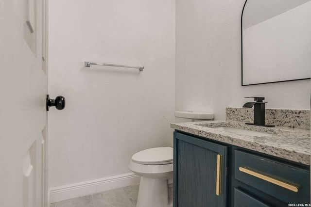 818 Camel Back, New Braunfels, TX 78130