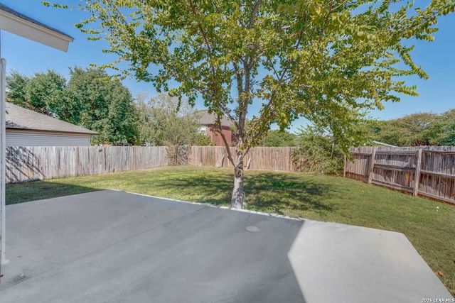 818 Camel Back, New Braunfels, TX 78130