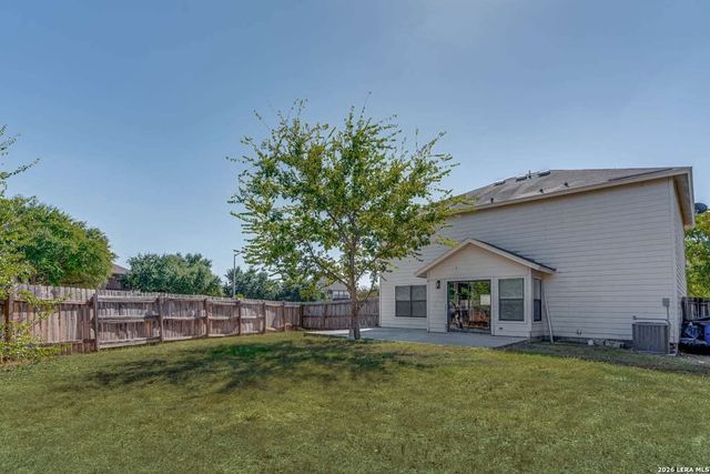 818 Camel Back, New Braunfels, TX 78130