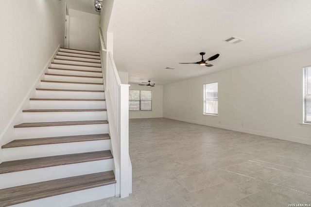 818 Camel Back, New Braunfels, TX 78130