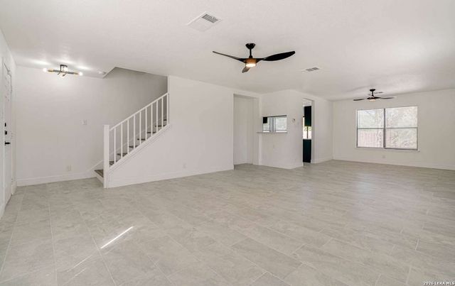 818 Camel Back, New Braunfels, TX 78130