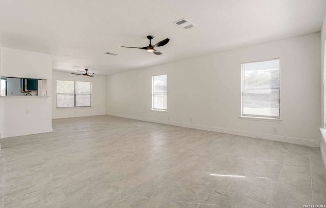 818 Camel Back, New Braunfels, TX 78130