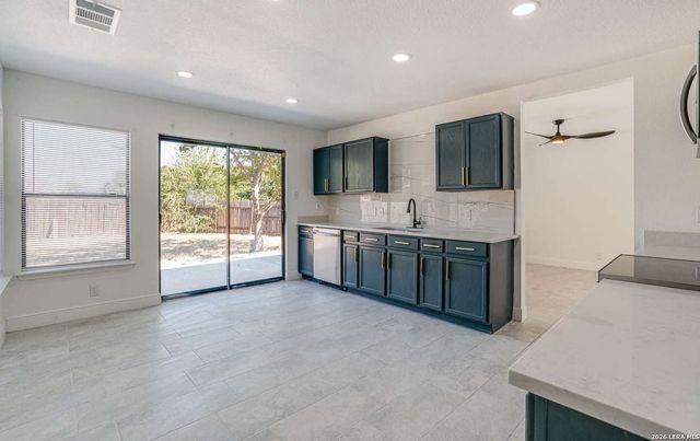 818 Camel Back, New Braunfels, TX 78130