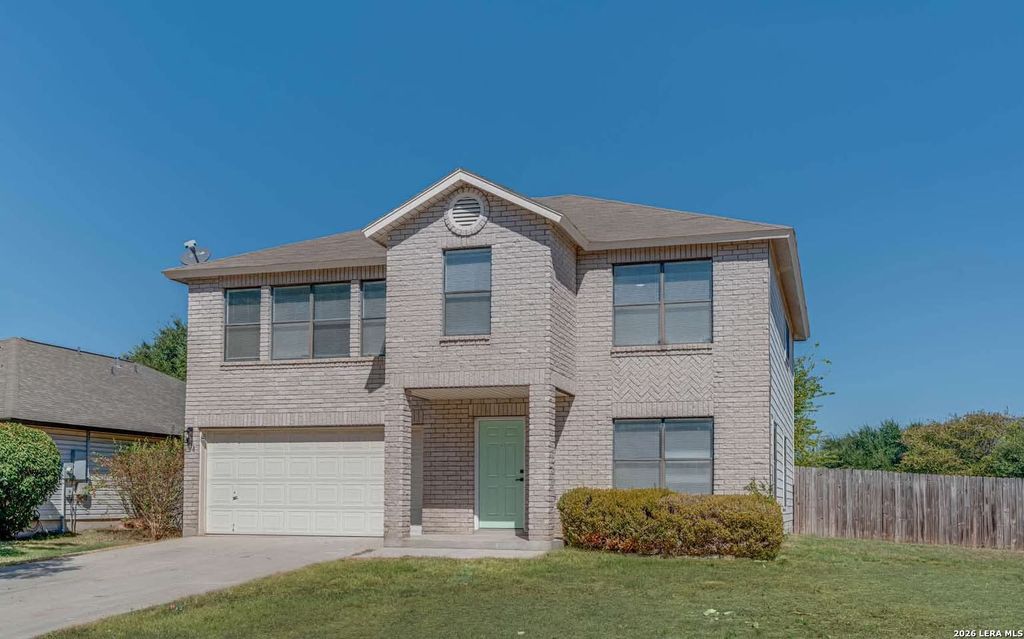 818 Camel Back, New Braunfels, TX 78130