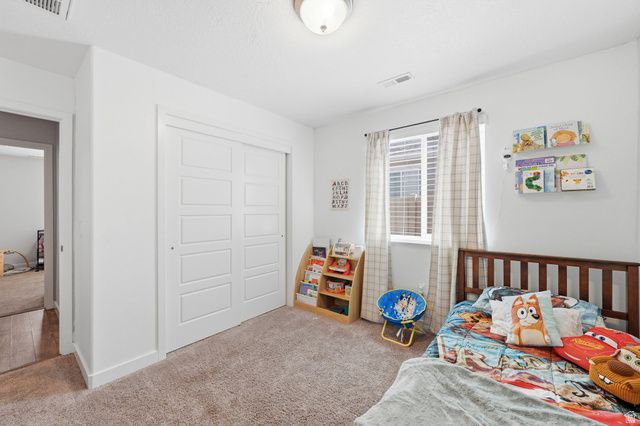 1175 W SILVER HOLLOW RD, Syracuse, UT 84075