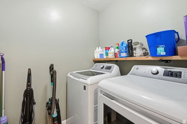 1175 W SILVER HOLLOW RD, Syracuse, UT 84075